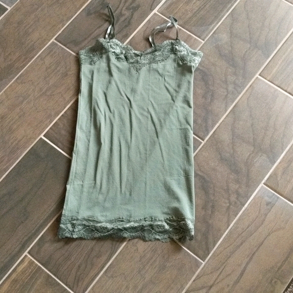 Poof olive green lace cami - Picture 1 of 4